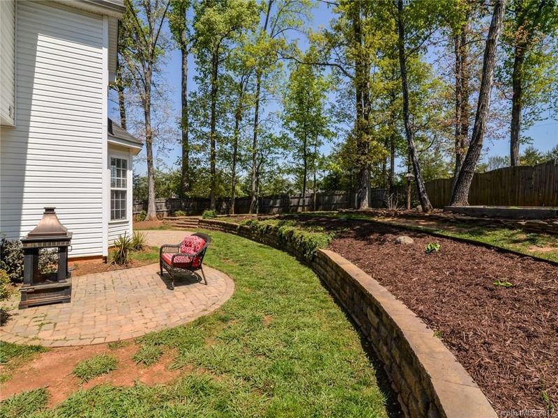 8411 Cavett Ct, Charlotte, NC 28269
