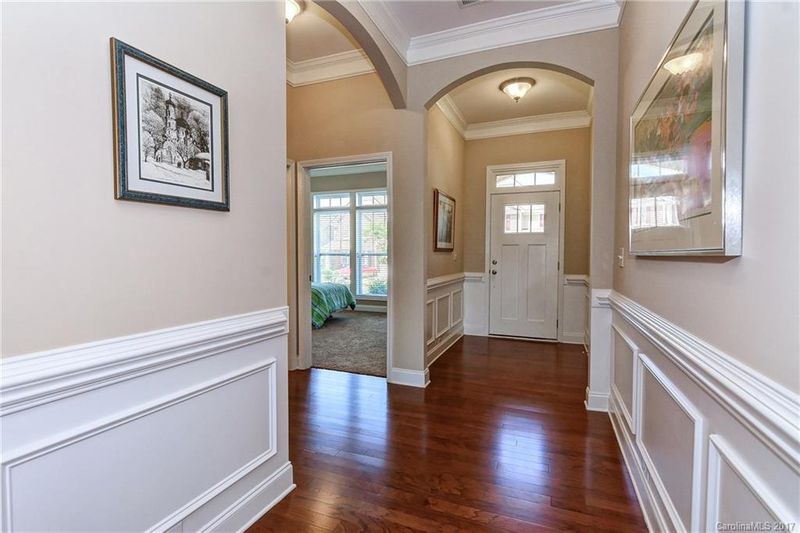 7449 Hamilton Bridge Rd, Charlotte, NC 28278