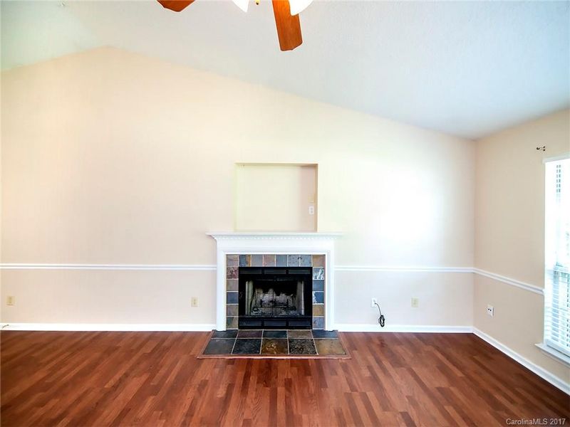 1500 Bear Mountain Rd, Charlotte, NC 28214