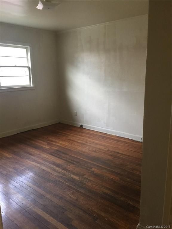 4128 Welling Ave, Charlotte, NC 28208