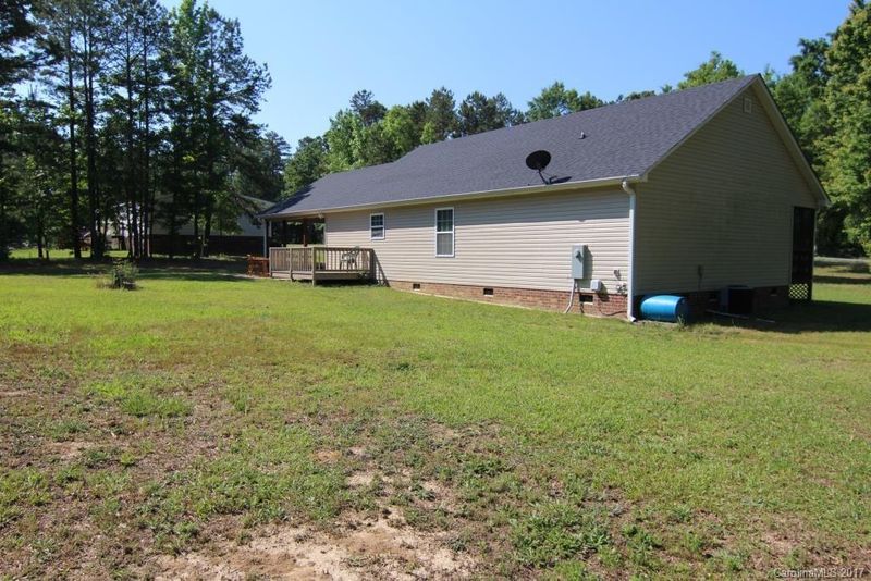 3807 White Store Rd, Wingate, NC 28174