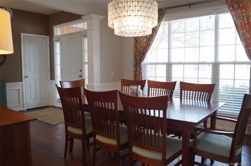 3922 Manor House Dr, Charlotte, NC 28270
