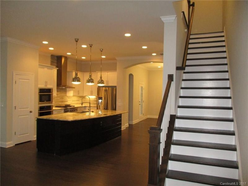 246 Iverson Way #6, Charlotte, NC 28203