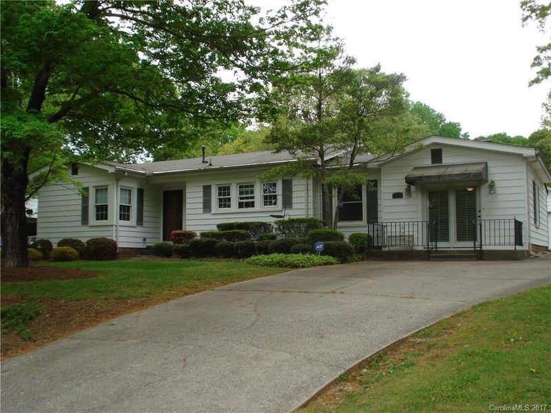 726 Forest St NW, Concord, NC 28025