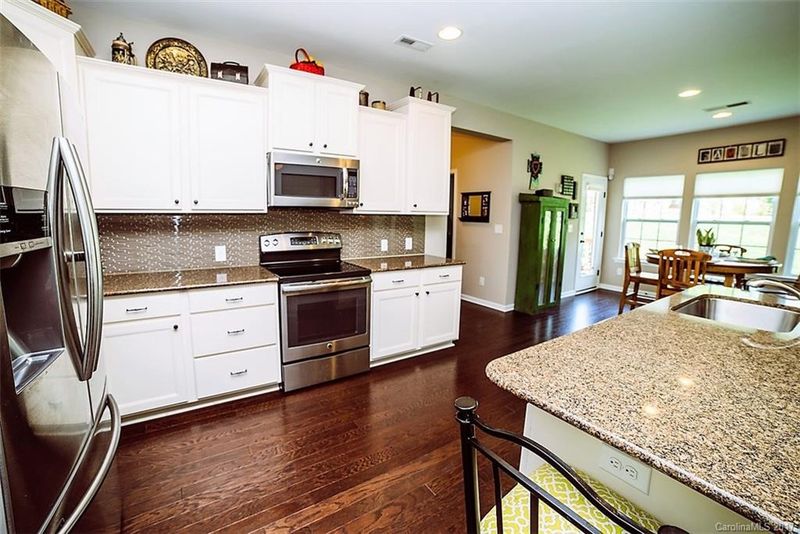 2584 Mchanna Point, Tega Cay, SC 29708