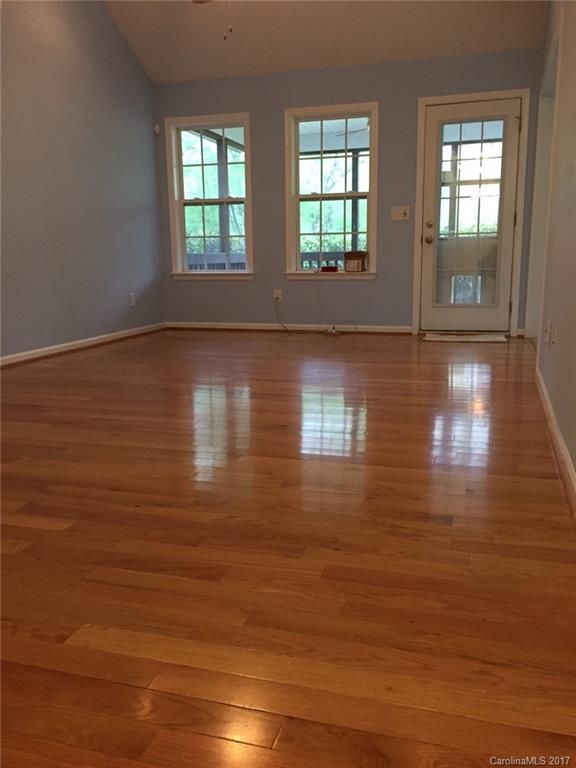 336 Lone Tree Ln, Clover, SC 29710