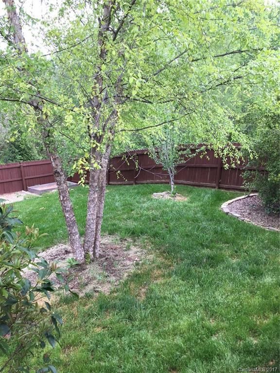 336 Lone Tree Ln, Clover, SC 29710
