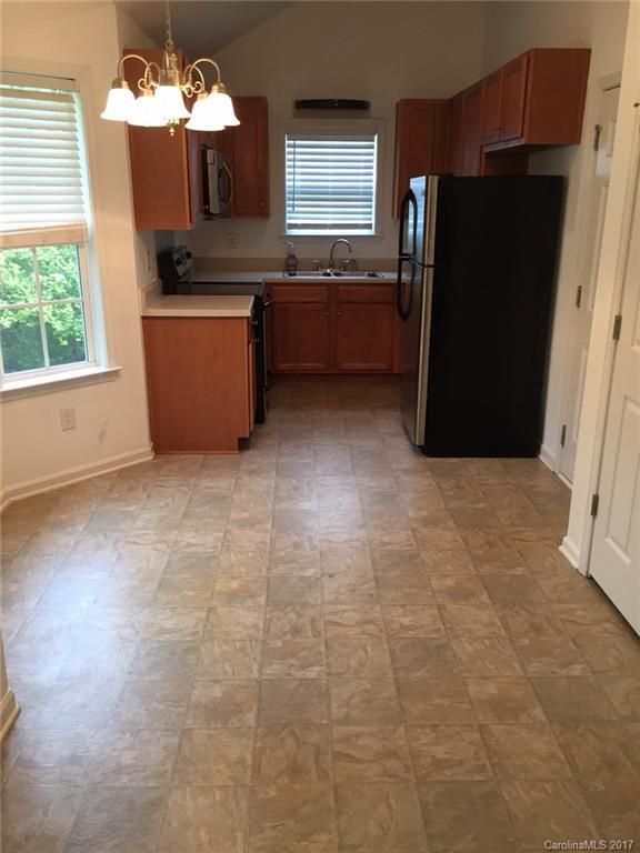 336 Lone Tree Ln, Clover, SC 29710