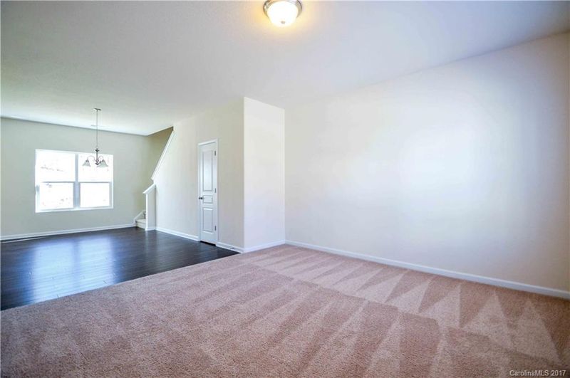 1524 Waylon Ave, Ranlo, NC 28054