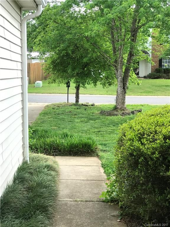 4865 Renfrew Dr, Concord, NC 28027