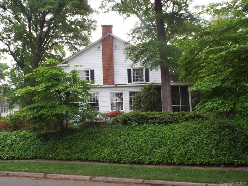 205 W 5th Ave, Gastonia, NC 28052