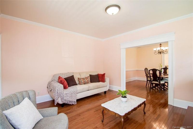 1724 Wilmore Dr, Charlotte, NC 28203