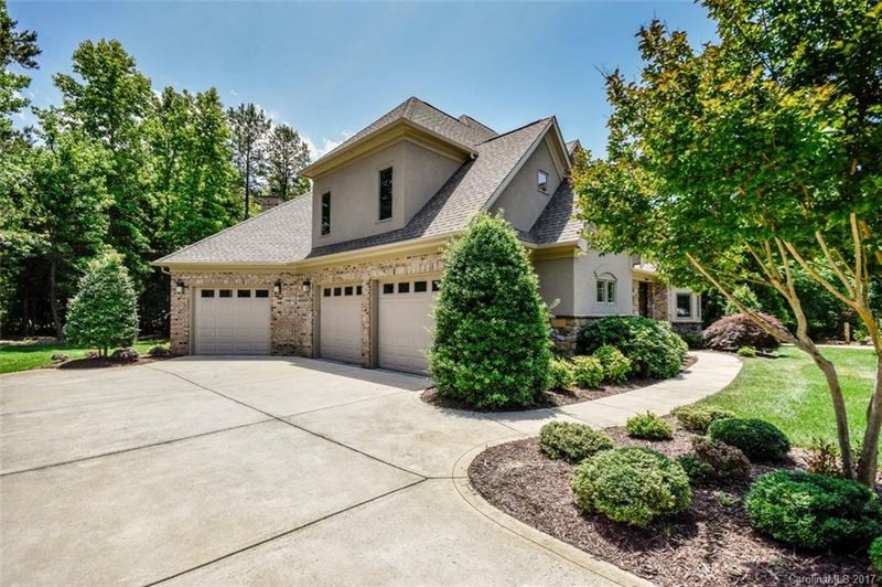 15304 East Rock Ct, Davidson, NC 28036
