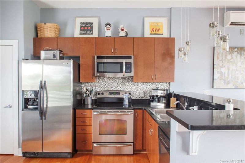 629 Mcninch St #-, Charlotte, NC 28208