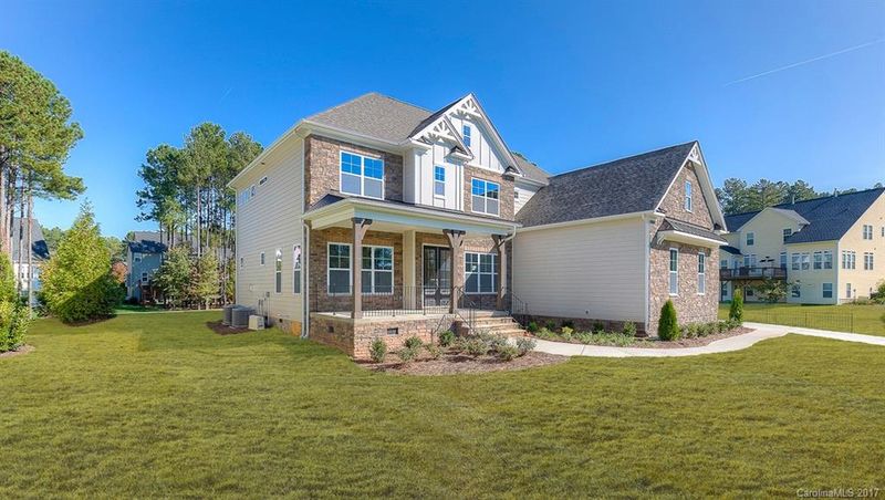 116 S Centurion Ln #612, Mount Holly, NC 28120