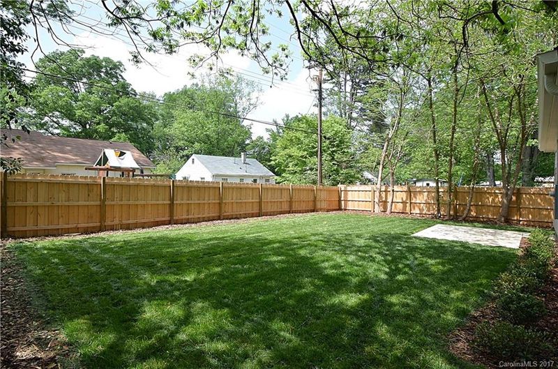 164 S Gregg St, Charlotte, NC 28208
