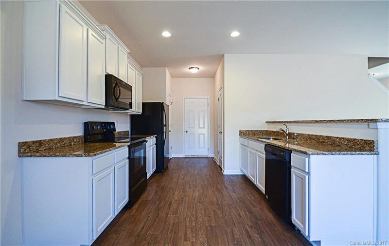 1709 Allegheny Dr, Ranlo, NC 28054