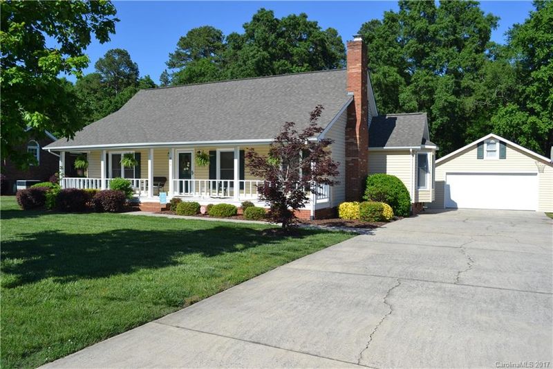 806 Mcgregor Dr NE #1, Concord, NC 28025
