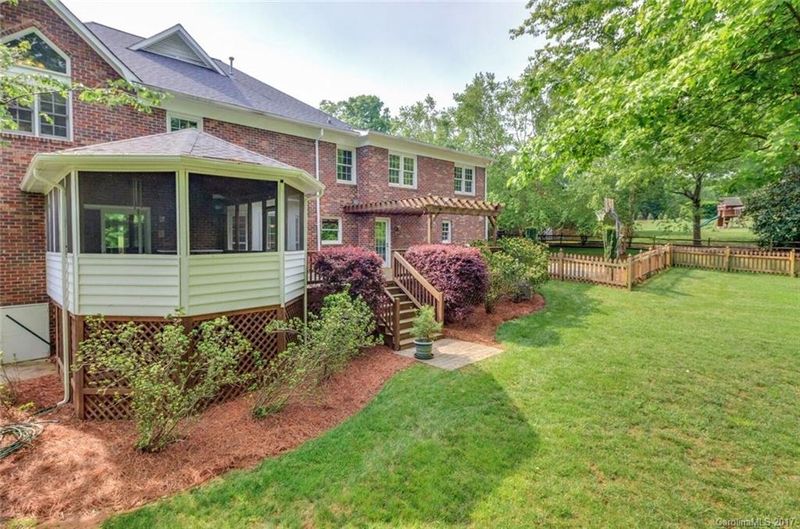 1388 Chalmers Ct, Concord, NC 28027