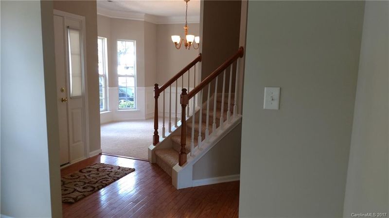 11129 Amberglades Ln, Charlotte, NC 28215