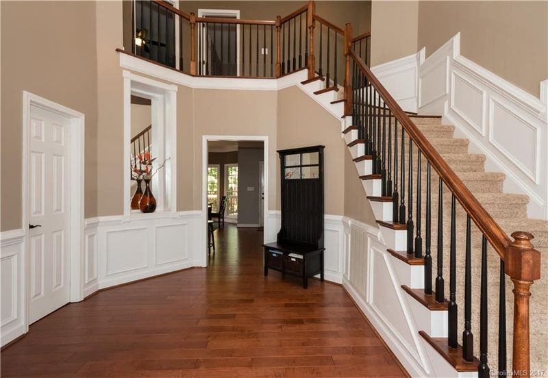 149 Fernbrook Dr, Mooresville, NC 28117