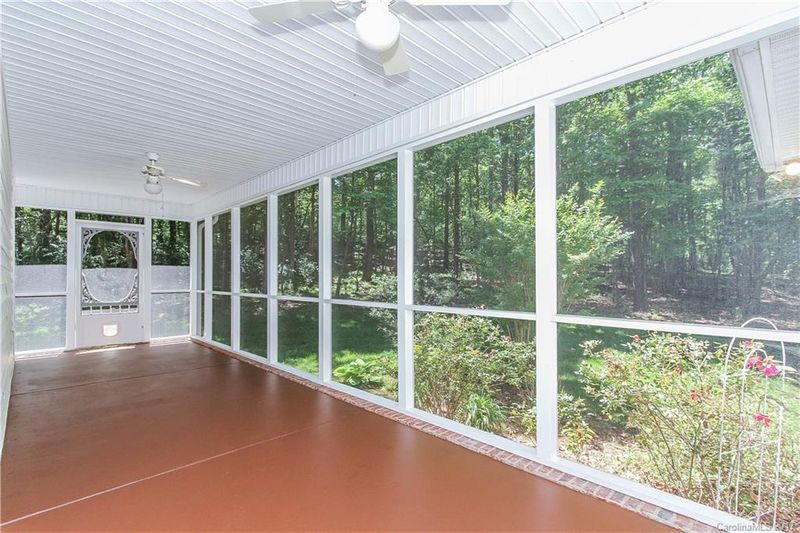 9411 Deer Run Rd, Waxhaw, NC 28173