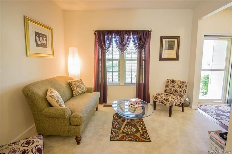 796 Rosegate Dr, Gastonia, NC 28056