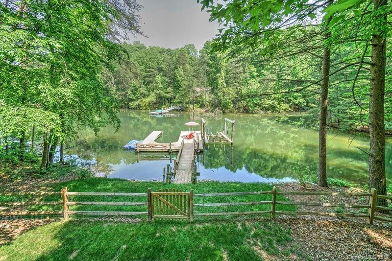 8476 Timberlake Ln, Terrell, NC 28682