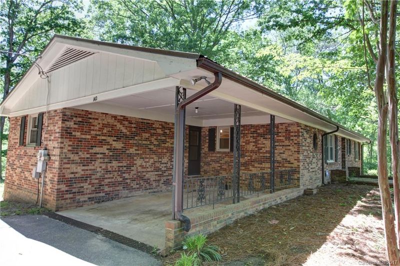 142 Turtle Creek Ln, Gastonia, NC 28052
