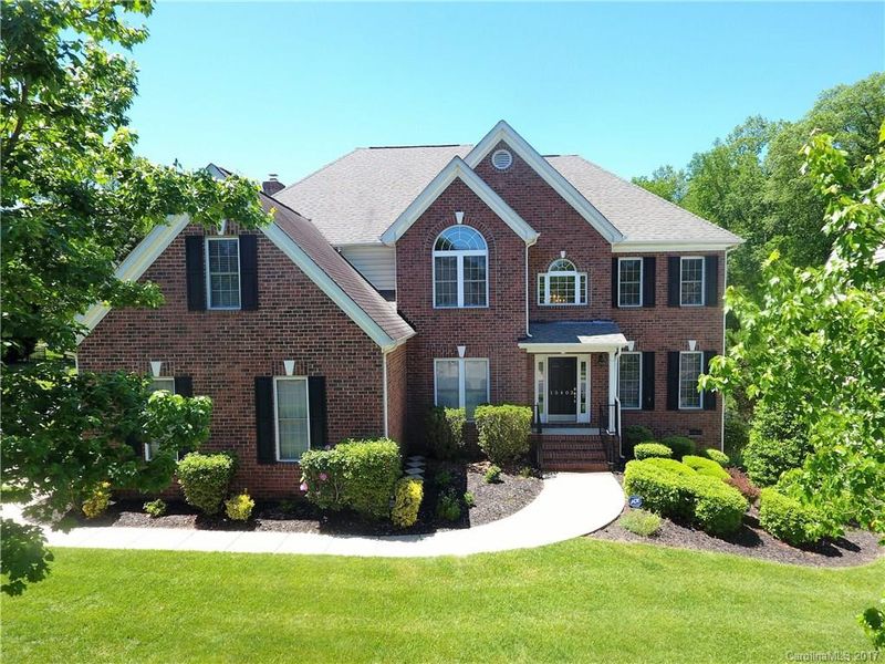 15403 Aberfeld Rd, Huntersville, NC 28078