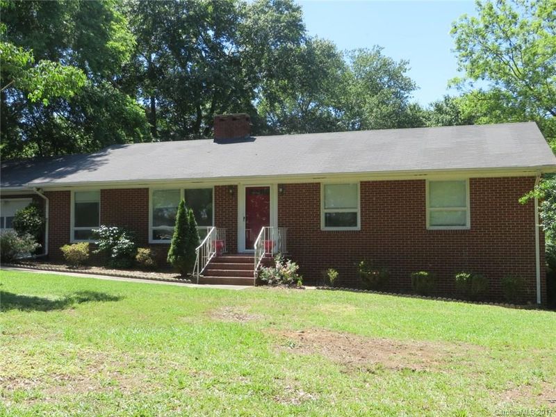 2405 Hillcrest Dr, Monroe, NC 28110