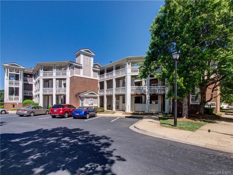 7833 Village Harbor Dr #6-v, Cornelius, NC 28031