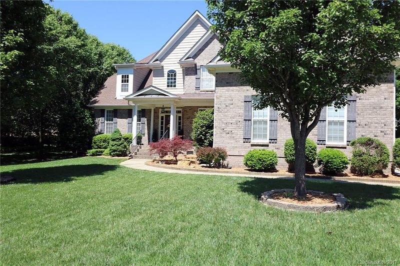 2809 Chip Shot Dr, Matthews, NC 28104