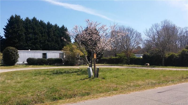 1063 Perla Rd #16, York, SC 29745