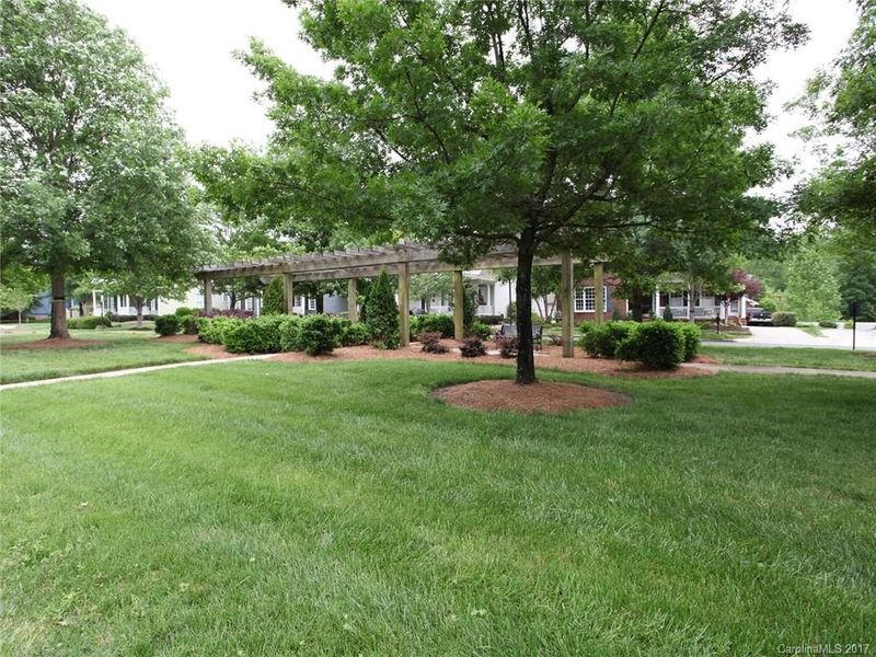 2416 Commons Ct, Fort Mill, SC 29708