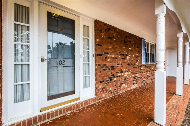 1102 Crestfield Dr, Lancaster, SC 29720