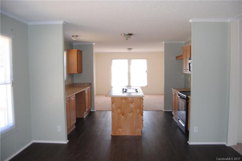 728 Preston Brooks Dr #33, Catawba, SC 29704
