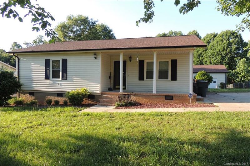 2608 Bernice Dr, Gastonia, NC 28052