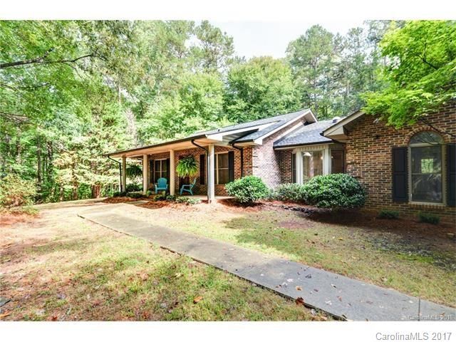 2301 Mullis Ln, Matthews, NC 28105