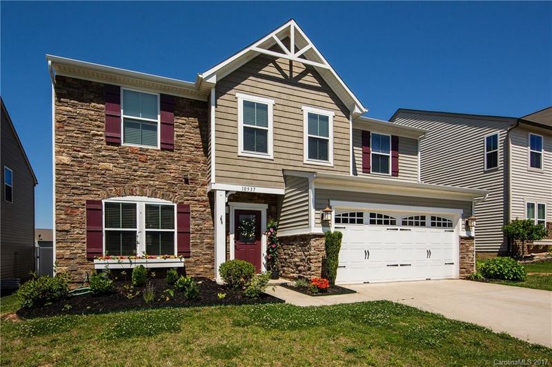 10937 Tailwater St #323, Davidson, NC 28036