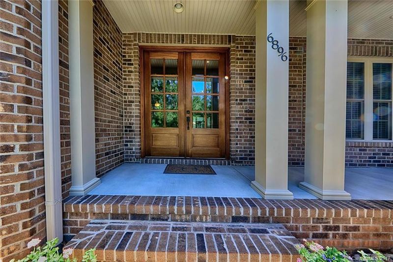 6896 Everwood Ln, Iron Station, NC 28080