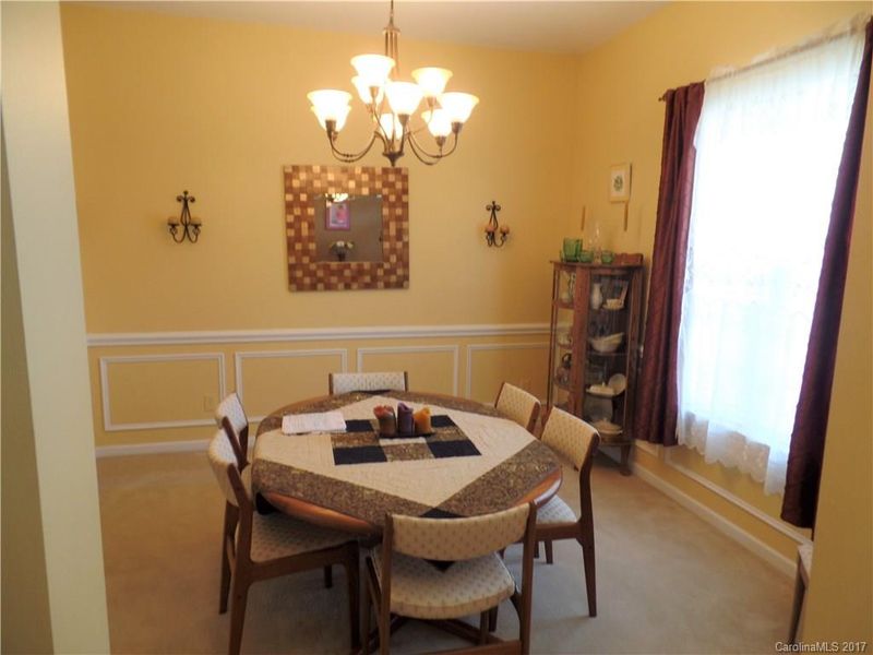 8436 Laurel Run Dr, Charlotte, NC 28269