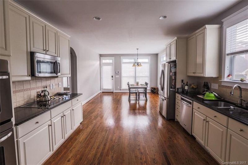 11551 Ardrey Crest Dr, Charlotte, NC 28277
