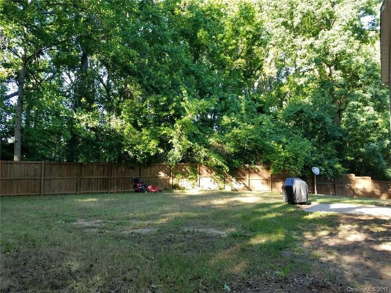 2544 Eddington St #08, Charlotte, NC 28208