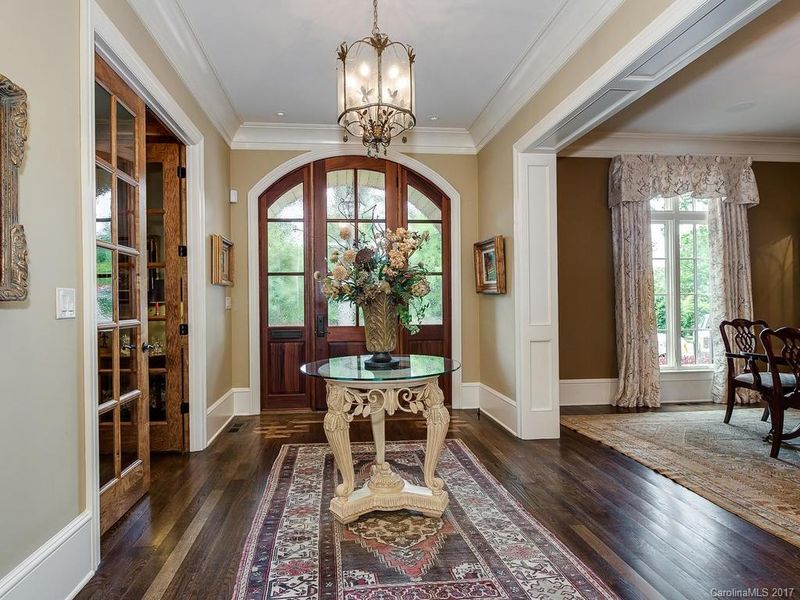 3829 Arbor Way, Charlotte, NC 28211