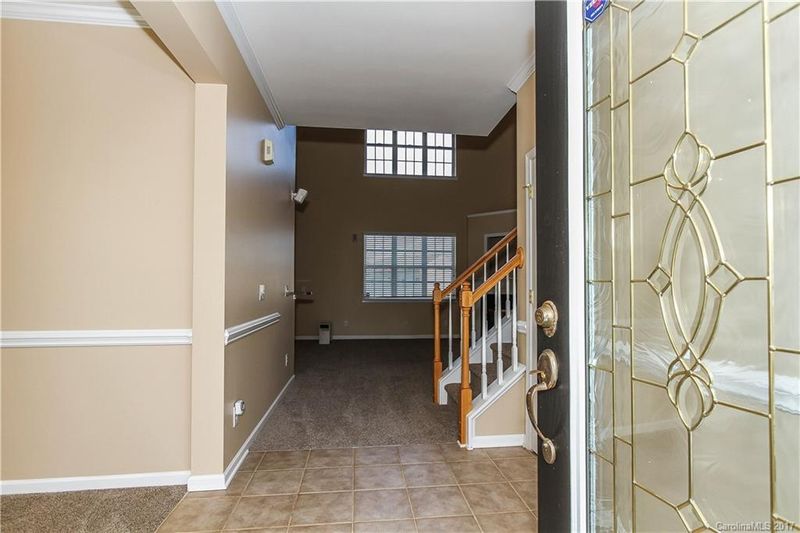10105 Southampton Commons Dr, Charlotte, NC 28277