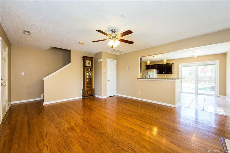 5504 Mt Mansfield Rd, Charlotte, NC 28278