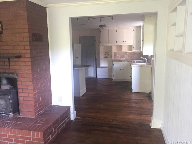 2920 Davis Park Rd, Gastonia, NC 28052