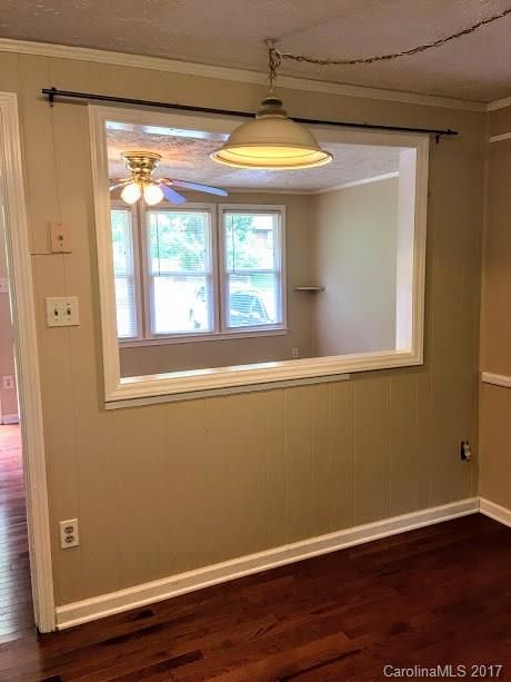 121 Morris St, Mount Holly, NC 28120