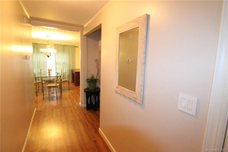 908 Hickory Grove Rd, Gastonia, NC 28056